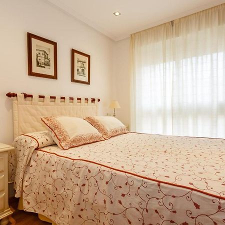 Gatu Villa Elvira Junto Al Hospital Y Playa 2 Dormit Y 2 Banos, Preferente Mayores De 25 Anos Y Familias Cádiz Eksteriør billede